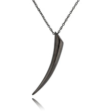 Load image into Gallery viewer, Hematite Necklace with Horn Wolf
