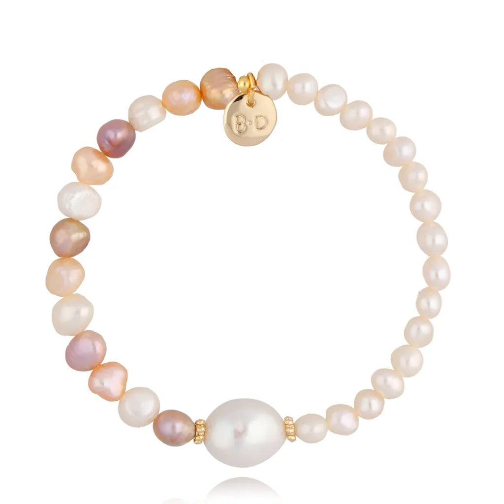 Pink and White Pearl Bracelet